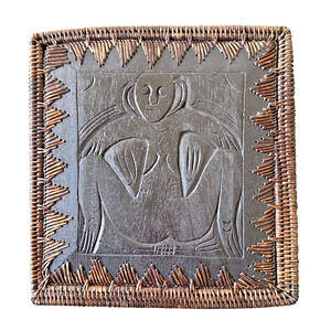 Vintage Indonesian Handmade Woven Rattan Box Wood Carved Nude Woman W/lid 8x2”